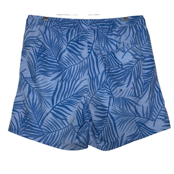 Vineyard Vines Blue Swim Trunks Floral Print Size Large Leaves Tropical - Picture 2 of 8